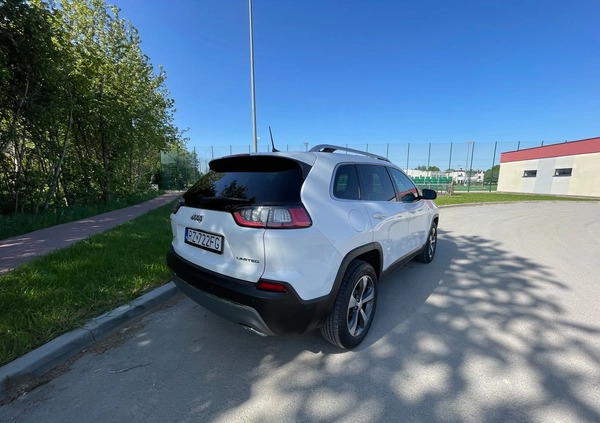 Jeep Cherokee cena 99000 przebieg: 75000, rok produkcji 2018 z Rzeszów małe 254